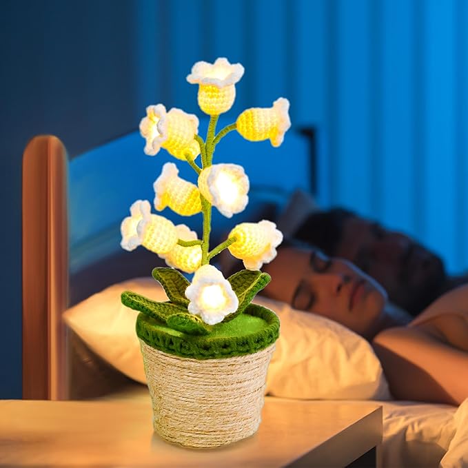 Knitted Lily of the Valley Mini Crochet Flower Light